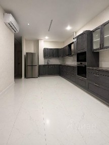 Продаются 3-комн. апартаменты, 79 м²