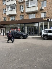 Сдается торговая площадь, 240 м²