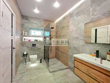 Продается 1-этажный дом, 130 м²