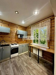 Продается 2-этажный дом, 140 м²