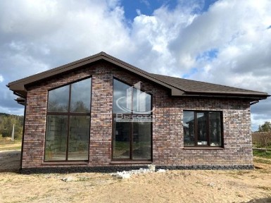 Продается 1-этажный дом, 95 м²