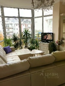 Продается 1-комн. квартира, 53,9 м²