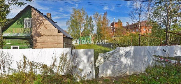Санкт-Петербург, р-н Приморский, Коломяги, Елисеевская ул., 18