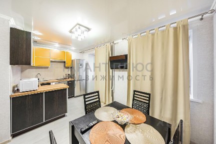 Сдается 1-комн. квартира, 50 м²
