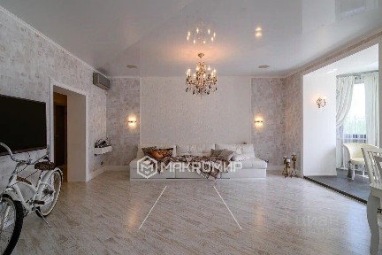 Продается 2-комн. квартира, 90 м²