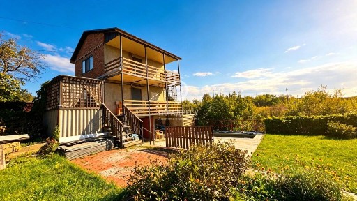 Продается 3-этажный дом, 90 м²