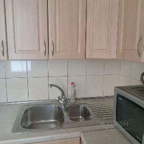 Продается 4-комн. квартира, 49 м²