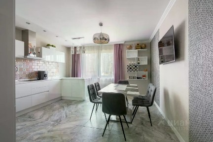 Сдается 3-комн. квартира, 90 м²