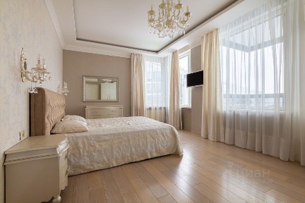 Сдается 4-комн. квартира, 170 м²