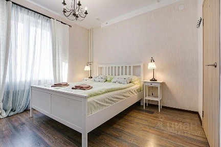 Продаются 2-комн. апартаменты, 57 м²