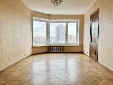 Продается 4-комн. квартира, 94 м²