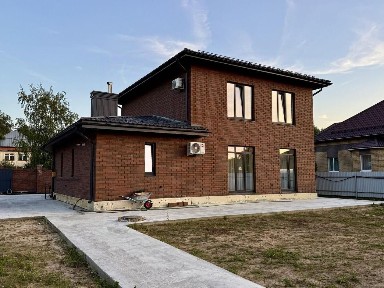 Продается 2-этажный коттедж, 194,5 м²