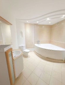Сдается 4-комн. квартира, 123,7 м²
