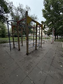 Продается 2-комн. квартира, 42 м²
