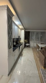 Продается 4-комн. квартира, 140 м²