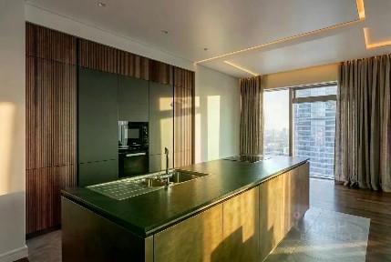 Сдаются 3-комн. апартаменты, 198 м²
