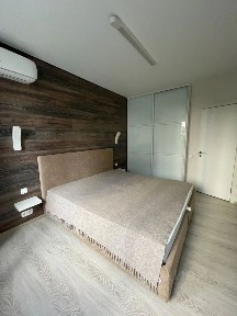 Продается 2-комн. квартира, 67,6 м²