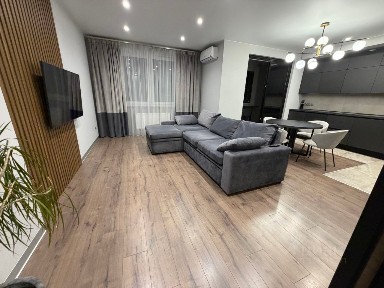 Сдается 2-комн. квартира, 90 м²