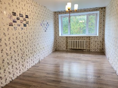 Продается 4-комн. квартира, 97,8 м²