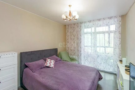 Продается 2-комн. квартира, 64,7 м²
