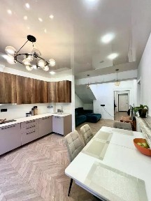 Продается 3-комн. квартира, 76,2 м²