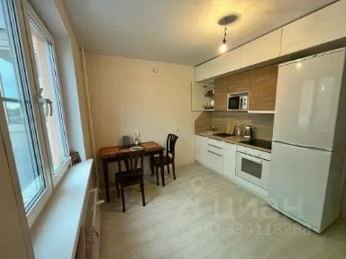 Продается 2-комн. квартира, 57 м²