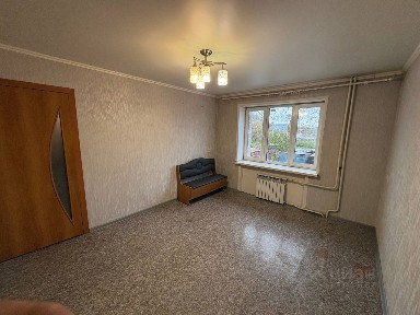 Продается 3-комн. квартира, 42,8 м²