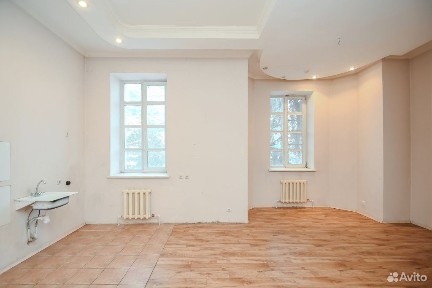 3-к. квартира, 101 м², 2/3 эт.