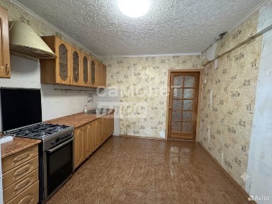 3-к. квартира, 70 м², 1/5 эт.