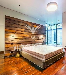 Продается 2-этажный дом, 680 м²