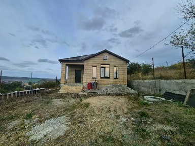 Продается 1-этажный дом, 80 м²
