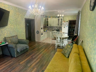 Сдается 2-этажный дом, 145 м²
