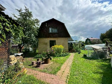 Продается 2-этажный дом, 64 м²