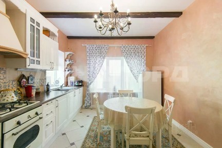 Продается 2-этажный дом, 187,8 м²