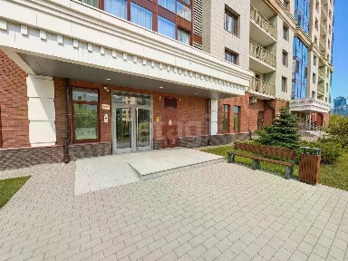 Продается 2-комн. квартира, 84,1 м²