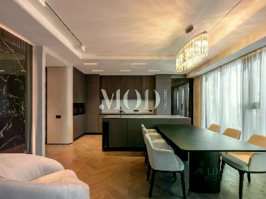 Продается 3-комн. квартира, 130,4 м²