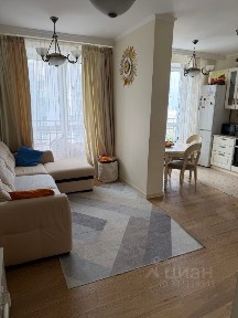 Продается 3-комн. квартира, 70 м²