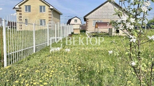 Продается 2-этажный дом, 100 м²