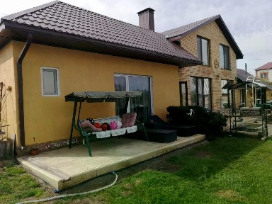 Сдается 2-этажный дом, 148 м²