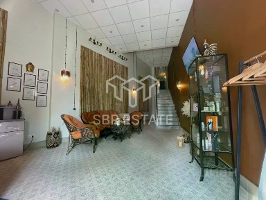 Продается торговая площадь, 127 м²