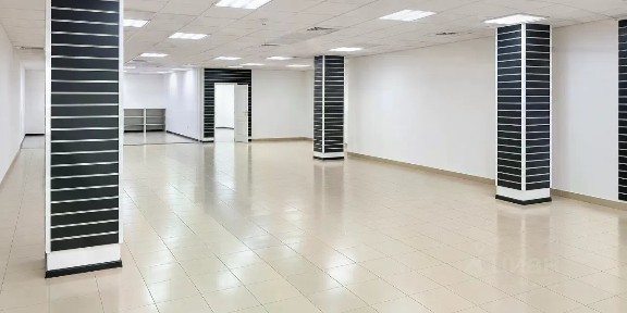 Сдается помещение свободного назначения, 302 м²