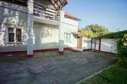 Продается 2-этажный дом, 229 м²