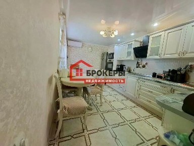 Продается 3-комн. квартира, 68,9 м²