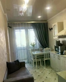 Продается 1-комн. квартира, 42 м²