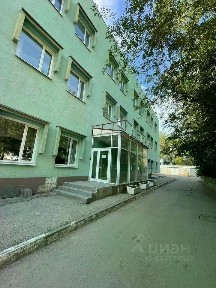 Сдается здание, 5 030 м²