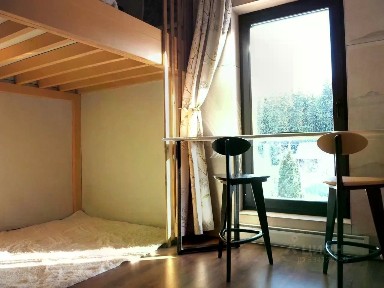 Продается 2-этажный дом, 220 м²