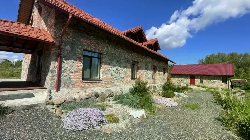 Продается 2-этажный дом, 283,7 м²