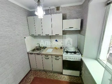 Продается 3-комн. квартира, 57 м²