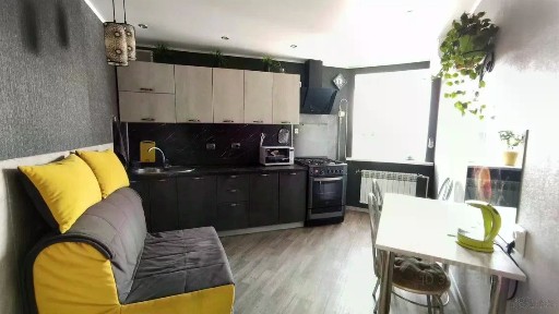 Продается 2-комн. квартира, 58 м²