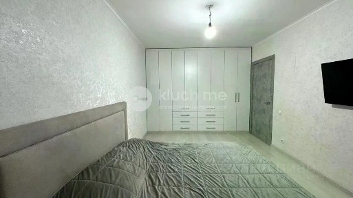 Татарстан респ., Казань, р-н Советский, просп. Альберта Камалеева, 32